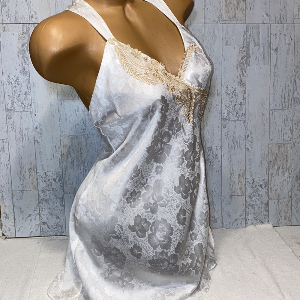 Vintage Chemise or Full dress slip Victoria’s Secret Gold Label size Medium #04 - Picture 6 of 15